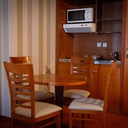 Le Jean-sebastien Bach 4* Strasbourg