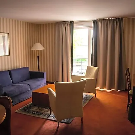 Apartmanhotel Le Jean-sebastien Bach 4*