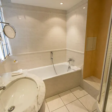 Le Jean-sébastien Bach Apartahotel 4*