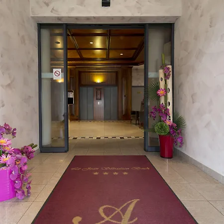 让塞巴斯蒂安巴驰酒店 4* 斯特拉斯堡